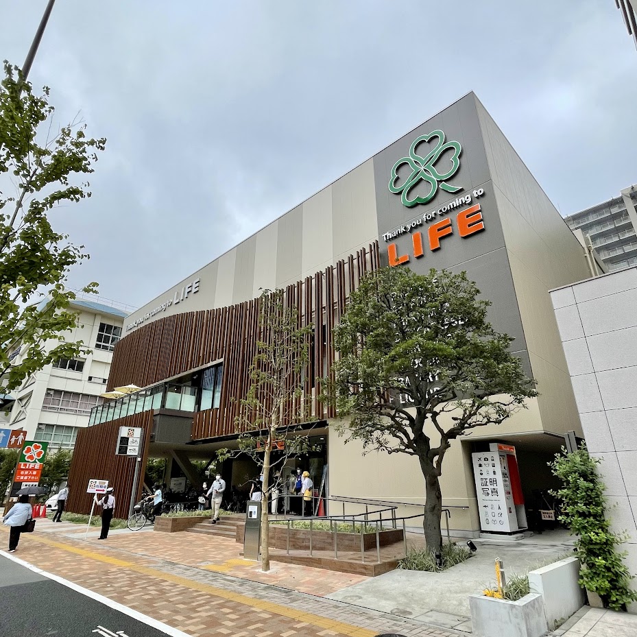 スーパー　ライフ豊洲店（スーパー）まで540m