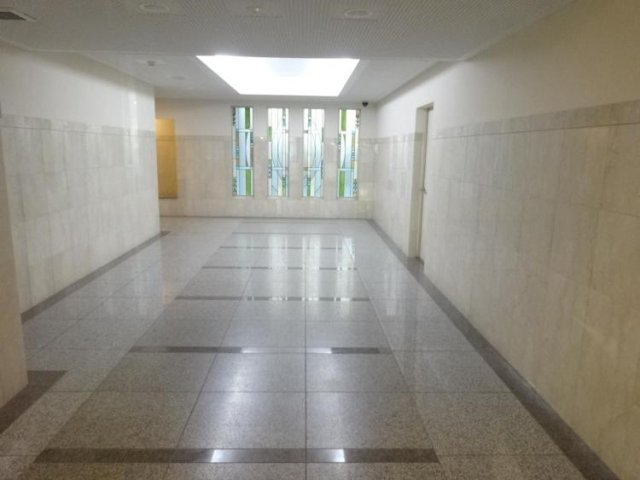 ロビー　敷地内/建物