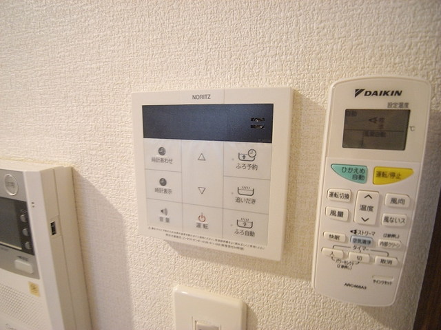 その他設備　温度調節楽チンな給湯パネル♪