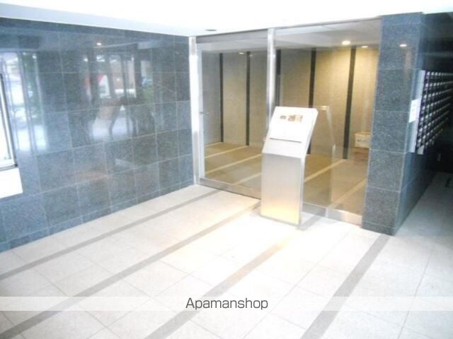 都営三田線 板橋本町駅 徒歩2分 12階建 築14年の外観写真