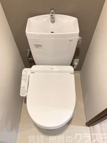 トイレ　ウォシュレット＆ウォームレット