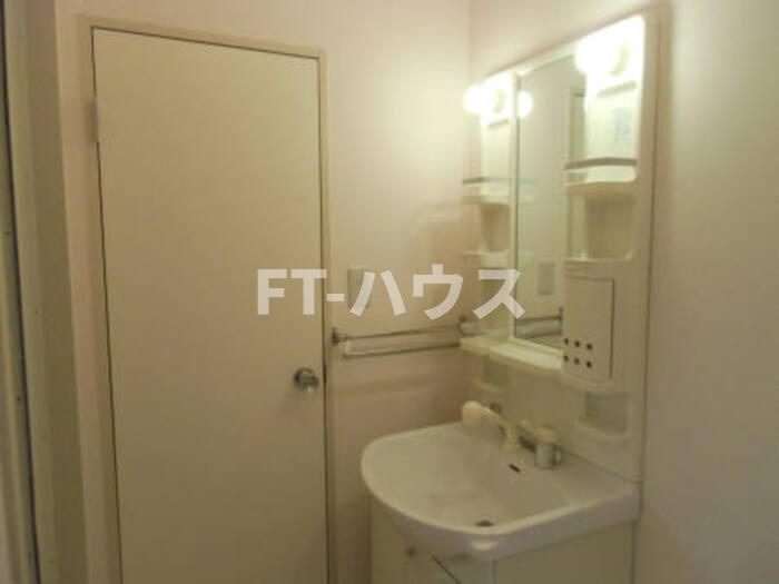 洗面設備　I202 洗髪洗面化粧台