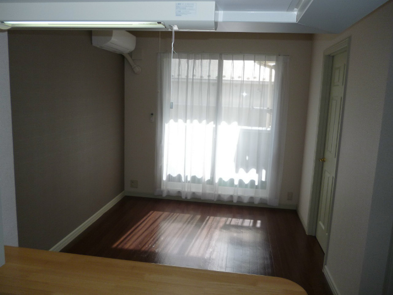 居室・リビング　シックな内装のお部屋です（＃^.^＃）