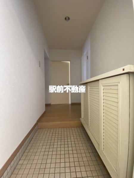 玄関　類似
