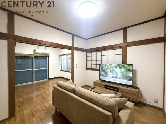 中筋2丁目戸建の居間写真