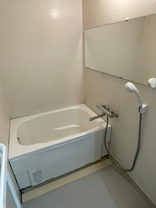 バス・シャワールーム　別部屋参考写真