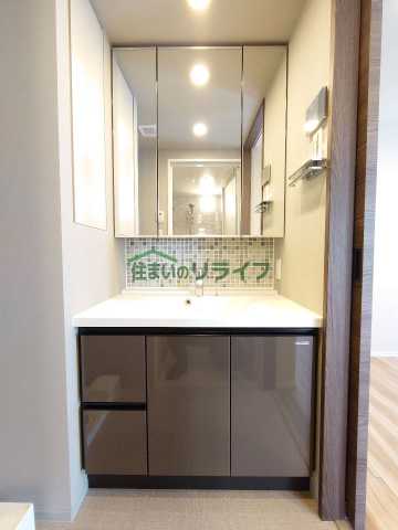 洗面設備　ルフォンプログレ上野稲荷町
