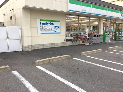 コンビニ　ファミリーマート 梅津段町店（コンビニ）まで440m