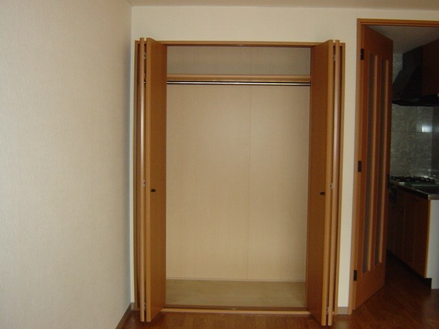 収納　クローゼット