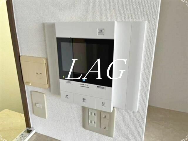 セキュリティ　モニターつきインターホンです。