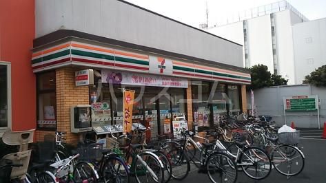 コンビニ　セブン‐イレブン 豊島５丁目店（コンビニ）まで519m