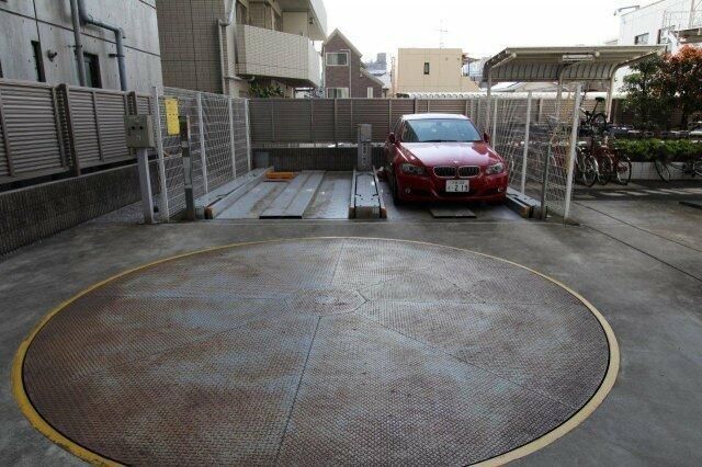 駐車場　空き状況要確認