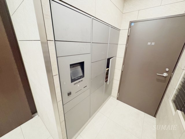 その他設備　宅配ボックス完備☆