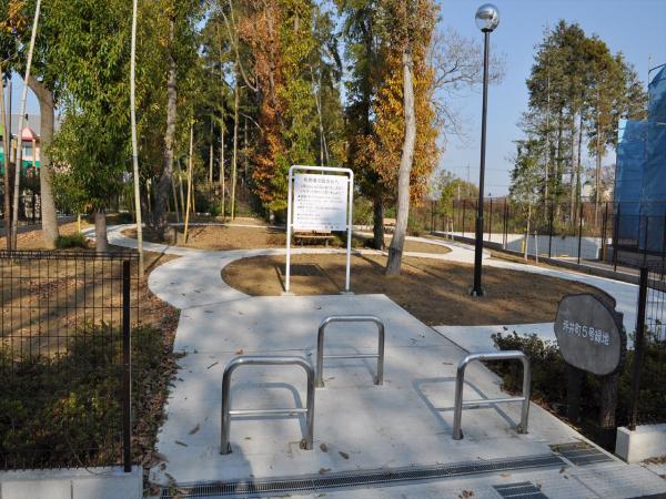 公園　坪井町5号緑地（公園）まで270m