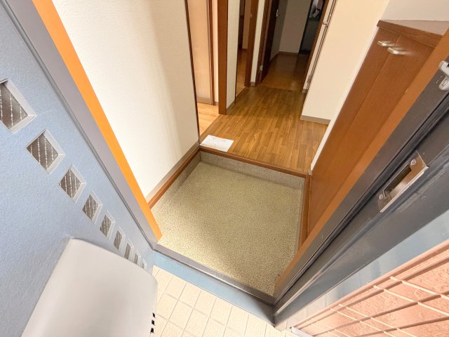 玄関　素敵な玄関は毎朝あなたを元気に送りだしてくれますよ。