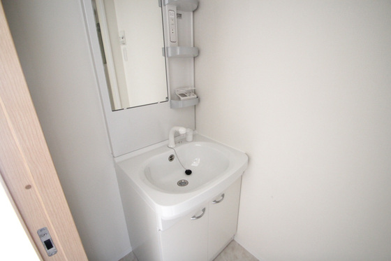 洗面設備　※別部屋の写真です
