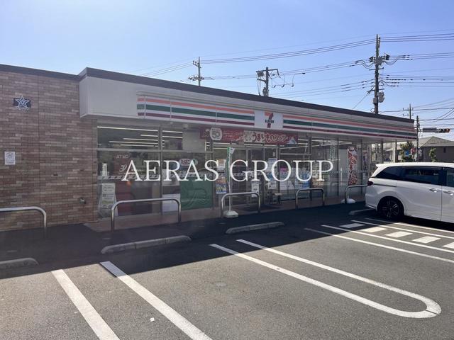 コンビニ　セブン-イレブン 日野本町７丁目店（コンビニ）まで121m