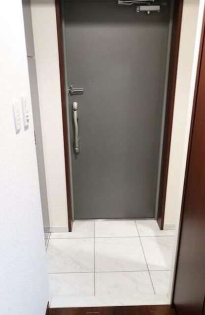 玄関　玄関
