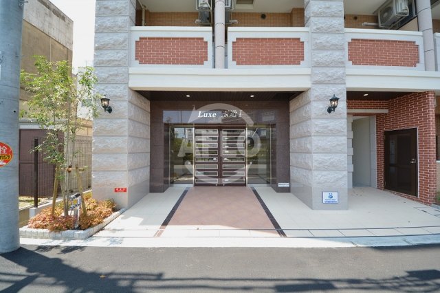 エントランス　Luxe玉造I　エントランス