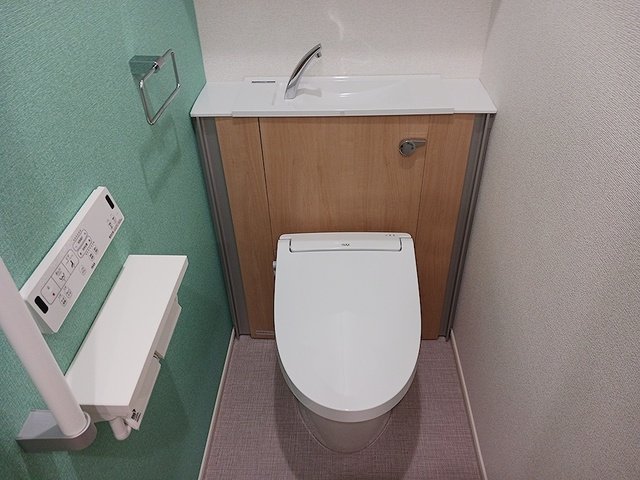 トイレ　ゆったりとした空間のトイレです