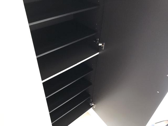 玄関　シューズボックス