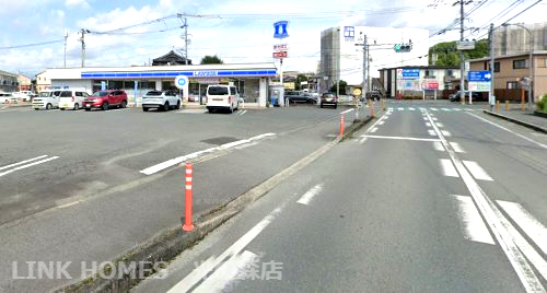 コンビニ　ローソン 熊本菊陽尚絅大前店（コンビニ）まで1028m