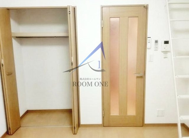 居室・リビング　洋室のお部屋です。