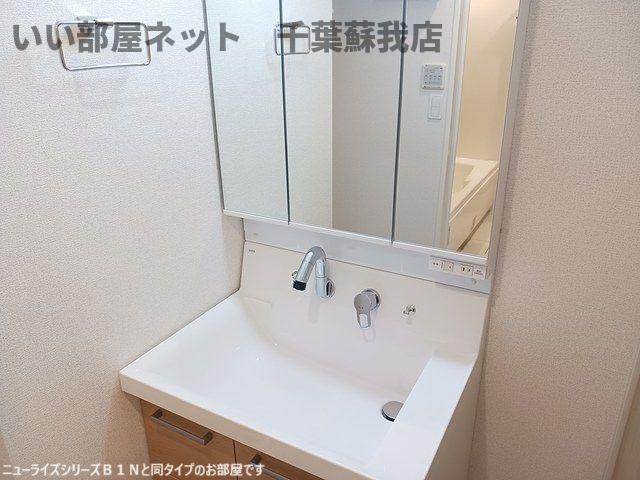 洗面設備　忙しい朝には欠かせない洗面所です