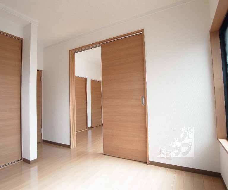 居室・リビング　同マンション別部屋改装参考写真