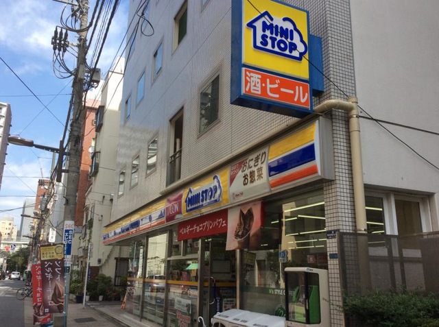 コンビニ　ミニストップ台東3丁目店（コンビニ）まで142m