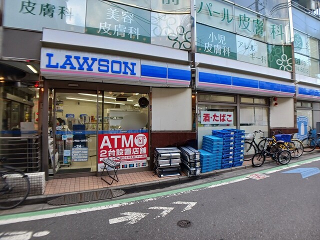 コンビニ　ローソン（コンビニ）まで479m