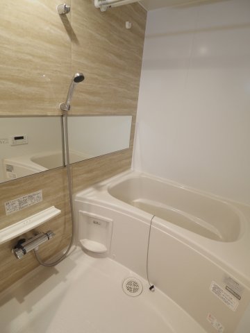 バス・シャワールーム　※同物件の別部屋参考写真です。
