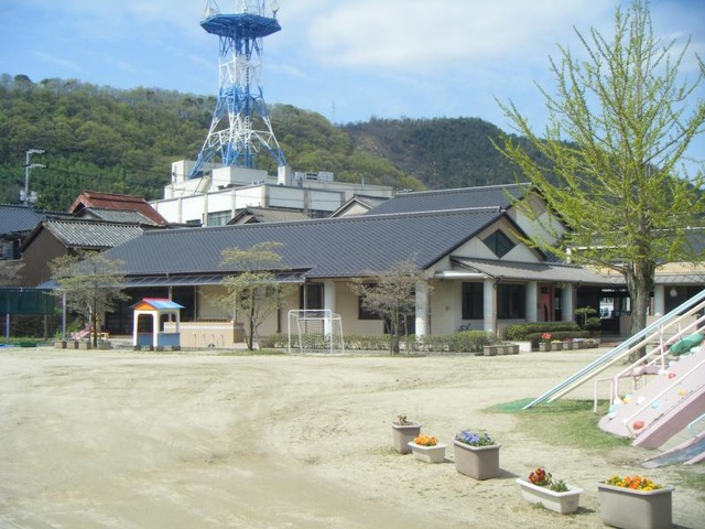 幼稚園・保育園　笠岡市立笠岡幼稚園（幼稚園・保育園）まで1447m