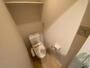 トイレ　温水洗浄便座付きのトイレは、使用しやすそうですね。