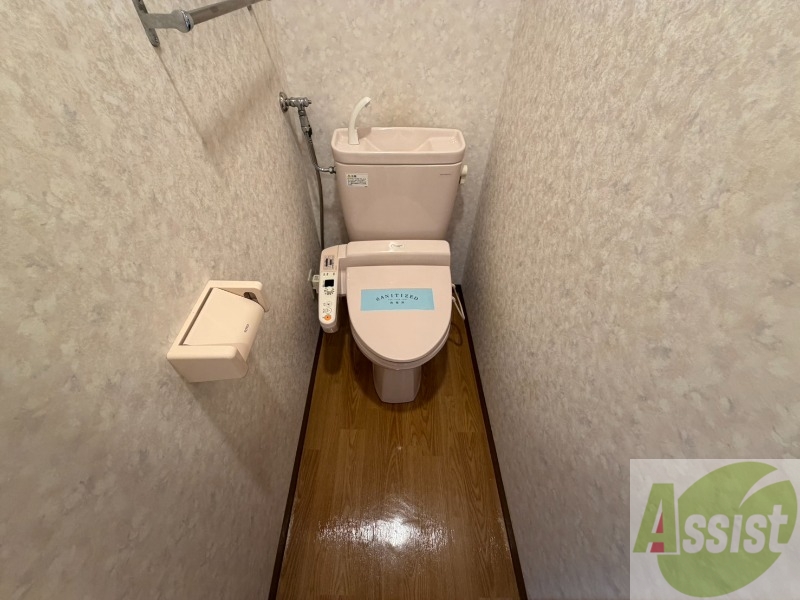 トイレ　ウォシュレット付きのトイレです。快適な空間です。