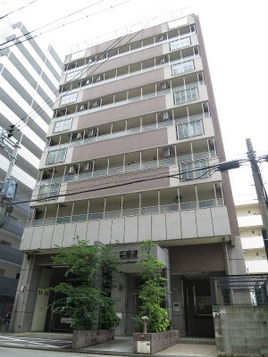 マンション花房の外観写真