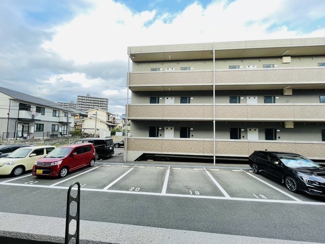 眺望　写真は違う号室です。