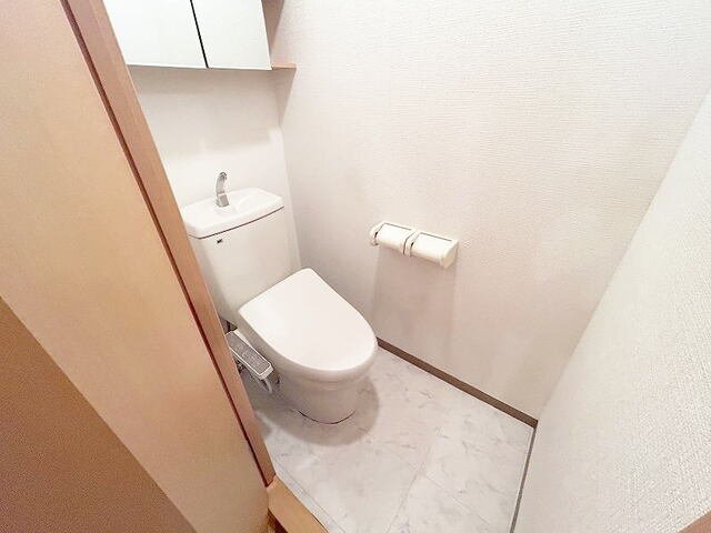 トイレ　トイレもきれいです