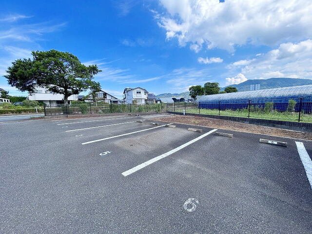駐車場　駐車場があります