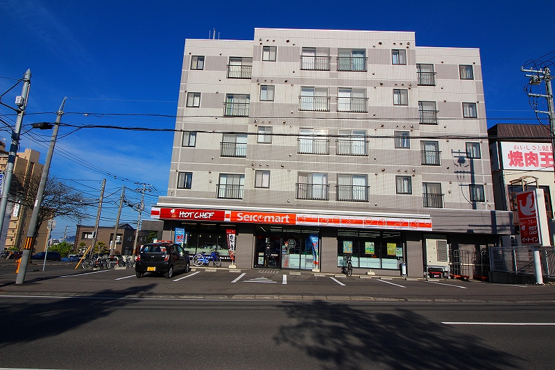 コンビニ　セイコーマート札大正門前店（コンビニ）まで164m