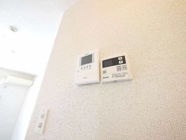 セキュリティ　モニター付きインターホンです