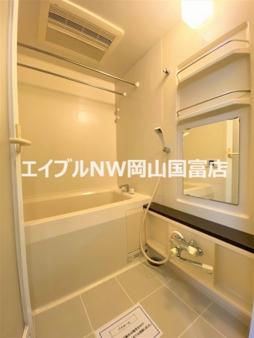 ファミールタワープラザ岡山の風呂写真