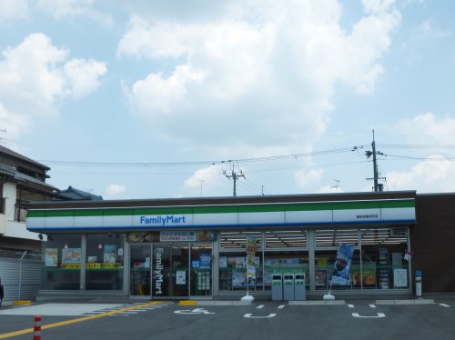 コンビニ　ファミリーマート 富田林喜志町店（コンビニ）まで154m