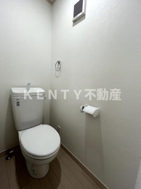 トイレ　シンプルで使いやすいトイレです