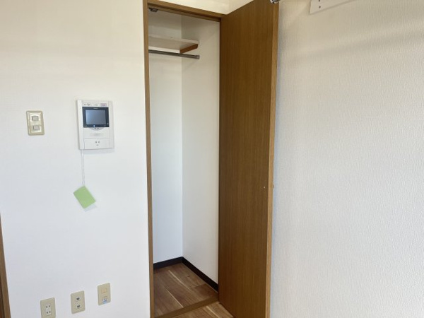 キャッスルプラザ壱番館の内装写真