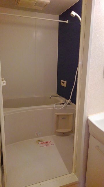 ラフレシール Aの風呂写真