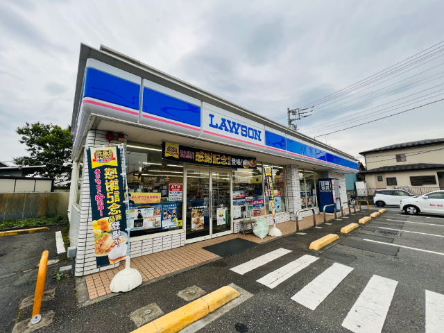 コンビニ　ローソンあきる野瀬戸岡店（コンビニ）まで480m