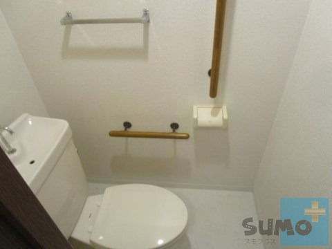 アルビス寺本のトイレ写真