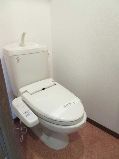 ドエル57のトイレ写真
