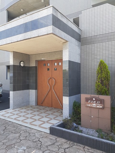 ドエル57の外観写真